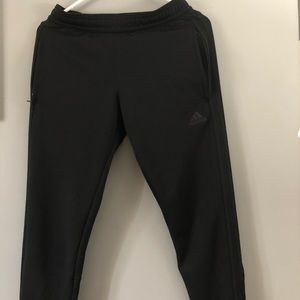 Woman’s Adidas Leggings